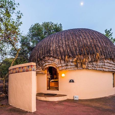 Aha Lesedi African Lodge & Cultural Village Broederstroom 외부 사진