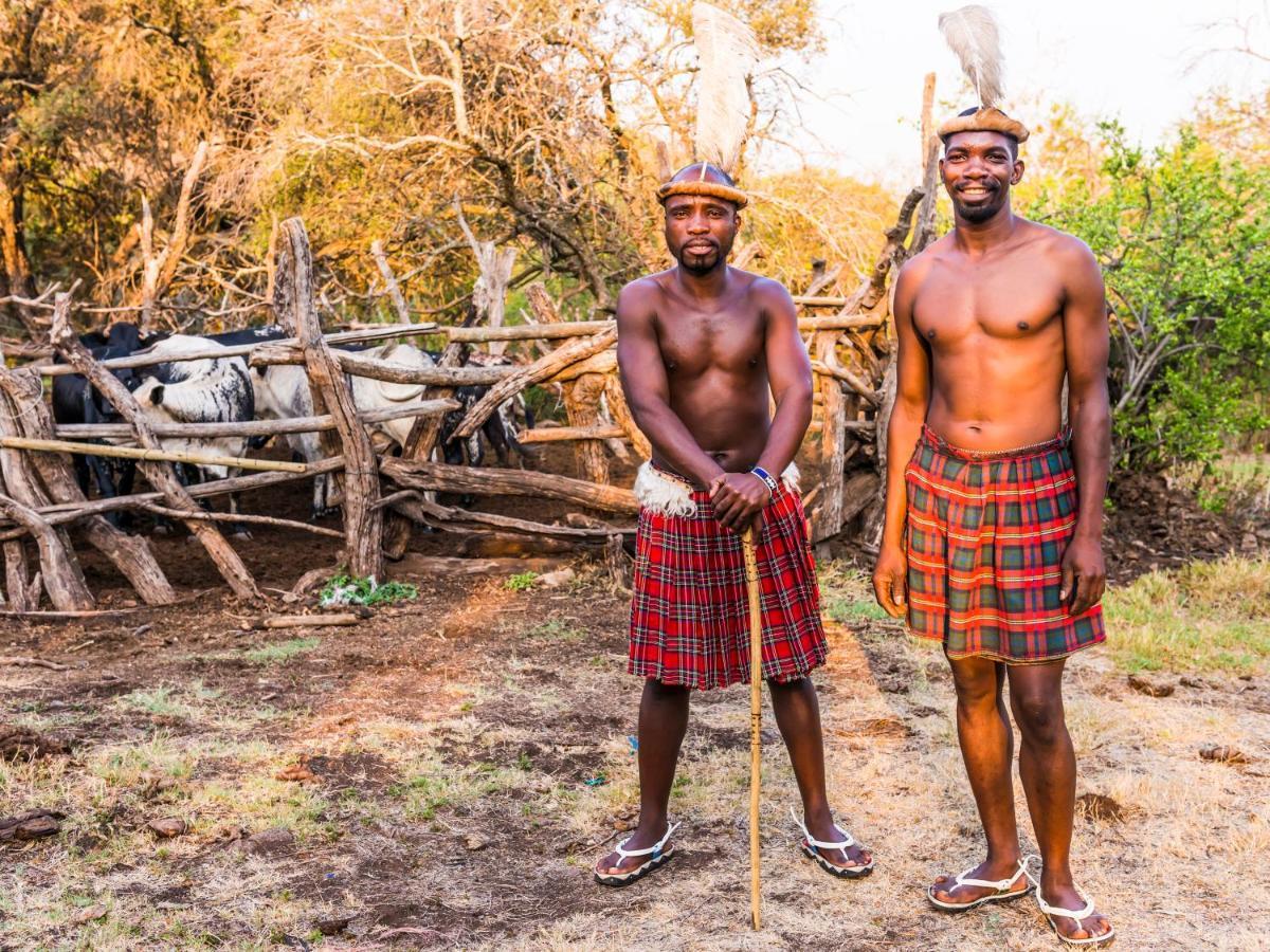 Aha Lesedi African Lodge & Cultural Village Broederstroom 외부 사진