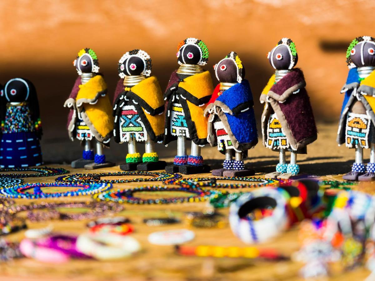 Aha Lesedi African Lodge & Cultural Village Broederstroom 외부 사진