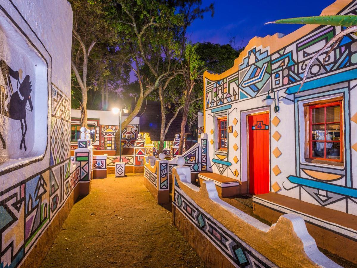 Aha Lesedi African Lodge & Cultural Village Broederstroom 외부 사진
