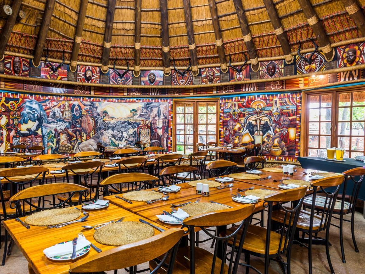 Aha Lesedi African Lodge & Cultural Village Broederstroom 외부 사진