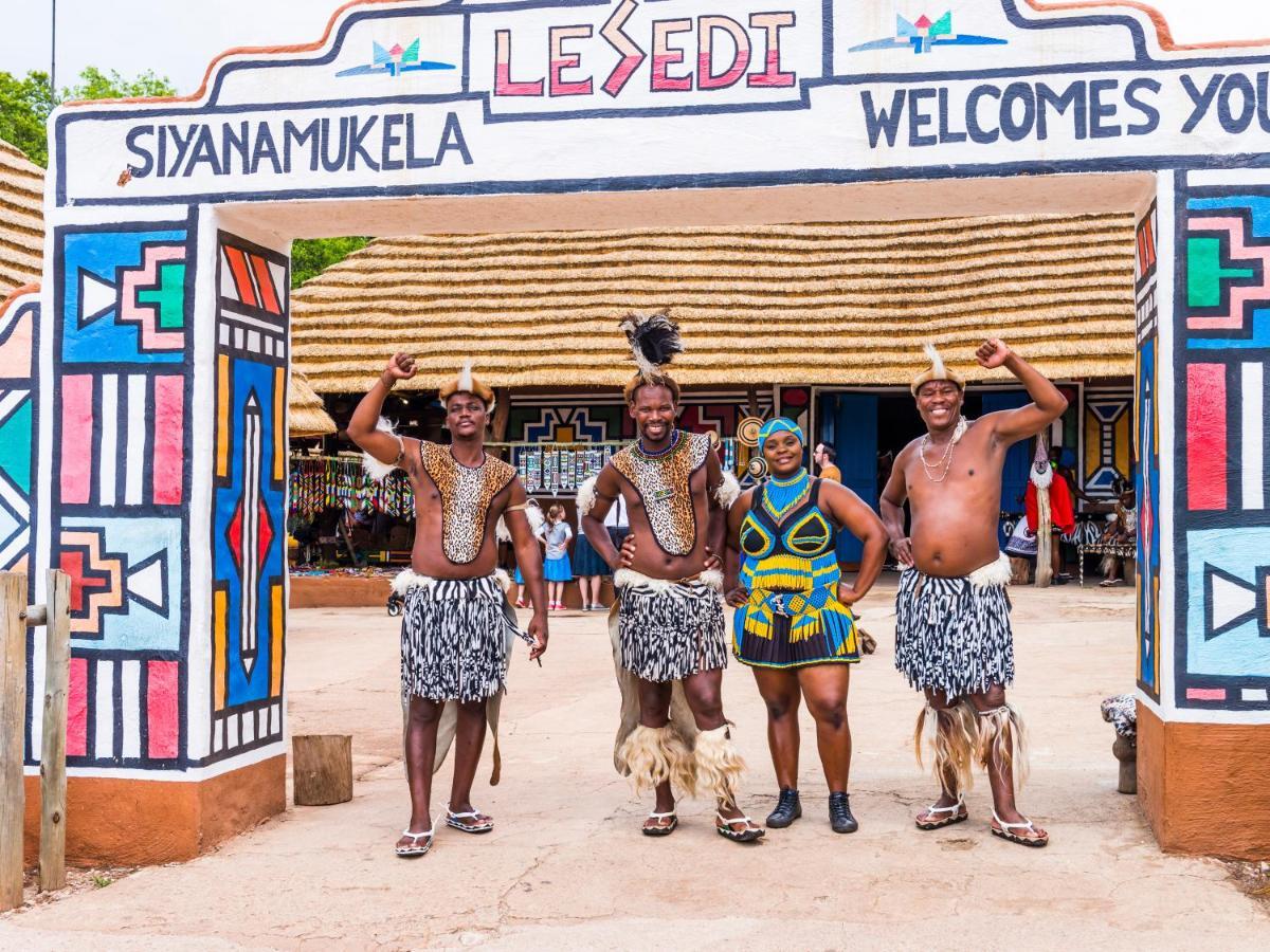 Aha Lesedi African Lodge & Cultural Village Broederstroom 외부 사진