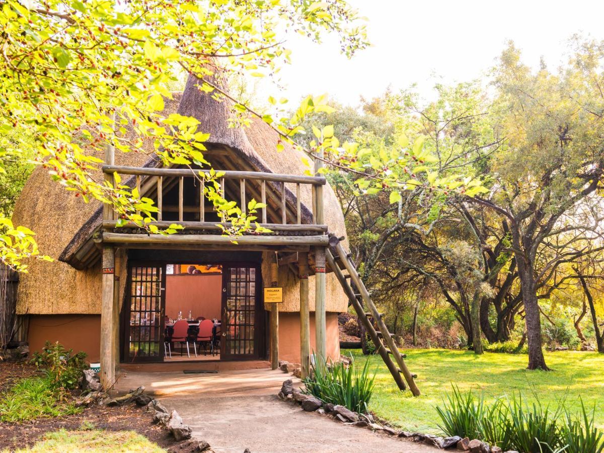 Aha Lesedi African Lodge & Cultural Village Broederstroom 외부 사진