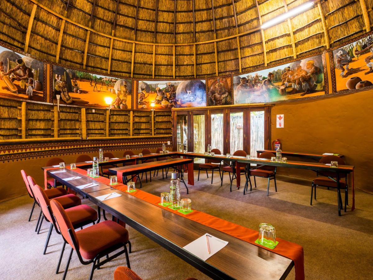 Aha Lesedi African Lodge & Cultural Village Broederstroom 외부 사진